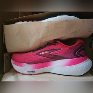 Brooks Glycerin 21 Pink Running Shoes